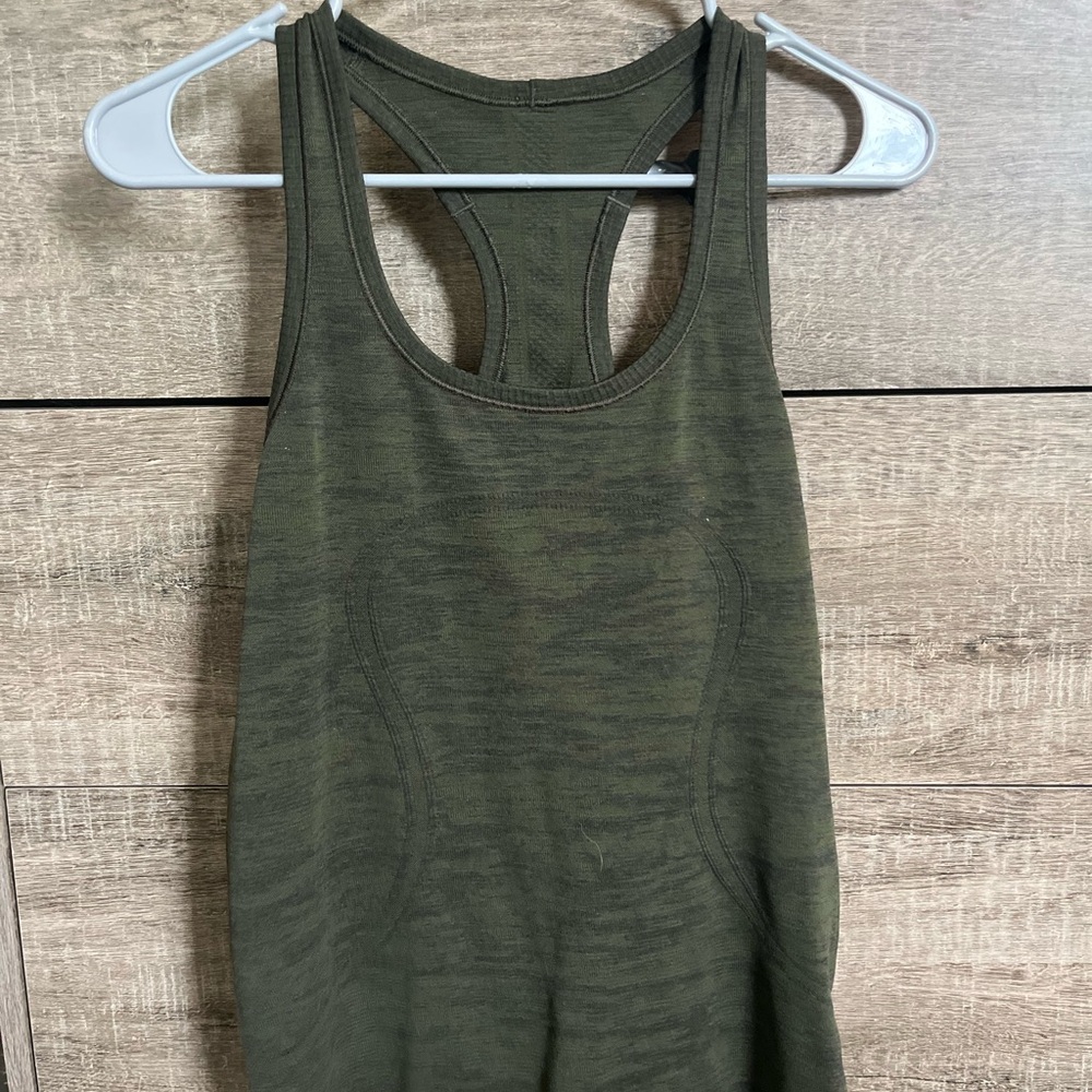 Lululemon Camo Green Women's Tank Top